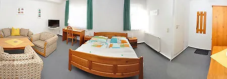 酒店 斯科恩奥斯赫特酒店 3*