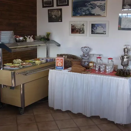 斯科恩奥斯赫特酒店 3*