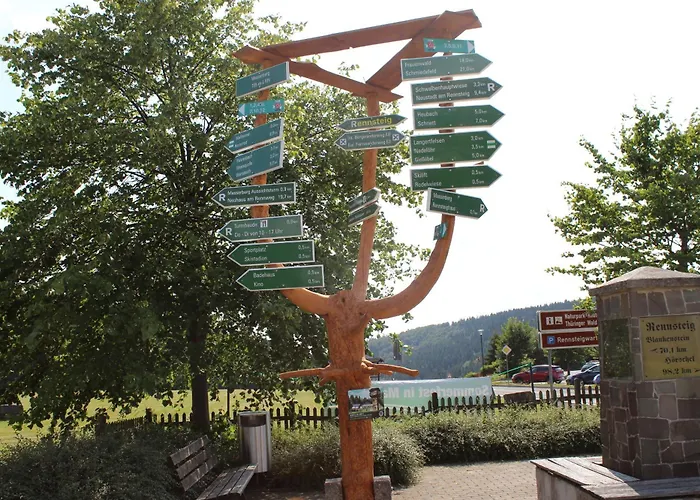 Hotel Schoene Aussicht 3*