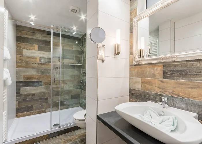 Schoene Aussicht Hotel 3*