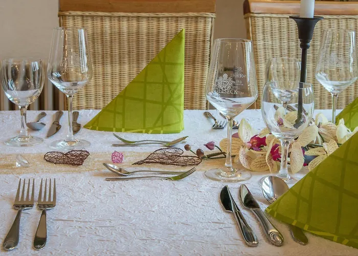 Hotel Schöne Aussicht 3*