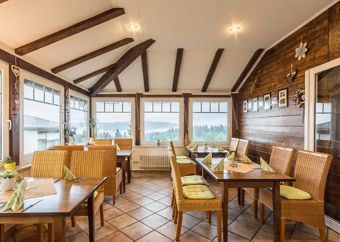 Hotel Schöne Aussicht